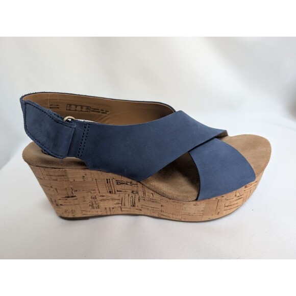 Clarks Caslyn Lizzie Women’s Wedge Sandals Blue Suede Size 8 Cork Heel - Picture 3 of 7